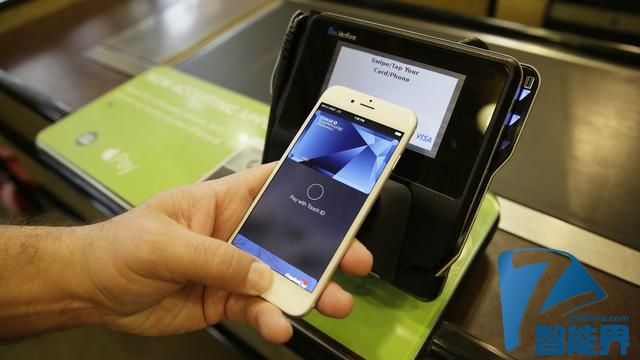 若傭金能談攏，11月或能在加拿大用Apple Pay