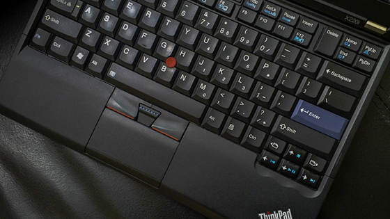 聯想做了款 ThinkPad 游戲本，還贊助了電競比賽